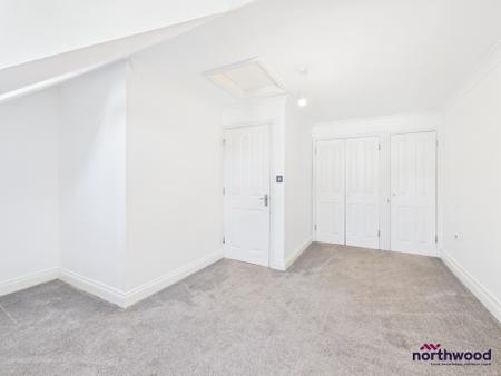 4 bedroom Mews house to let in South Street, Little Chelsea, Eastbourne, BN21