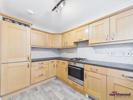 4 bedroom Mews house to let in South Street, Little Chelsea, Eastbourne, BN21