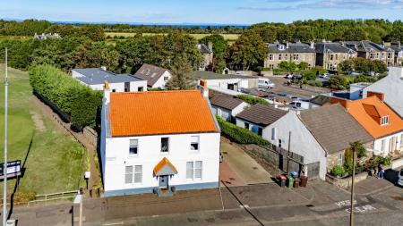 4 bedroom Detached house for sale in Formans Lodge Ravensheugh Road, Musselburgh, East Lothian