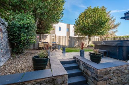 4 bedroom Detached house for sale in Formans Lodge Ravensheugh Road, Musselburgh, East Lothian