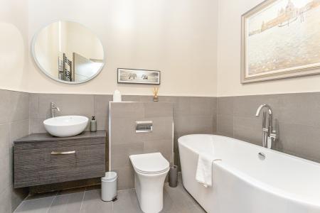 4 bedroom Penthouse for sale in Trafalgar Lane, Leith, Edinburgh, EH6