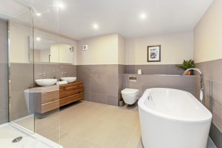 4 bedroom Penthouse for sale in Trafalgar Lane, Leith, Edinburgh, EH6