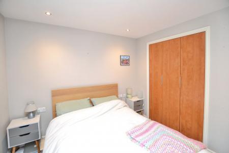 2 bedroom Flat to let in Allanfield Place, Leith, Edinburgh, EH7