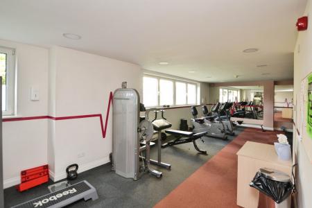2 bedroom Flat to let in Allanfield Place, Leith, Edinburgh, EH7
