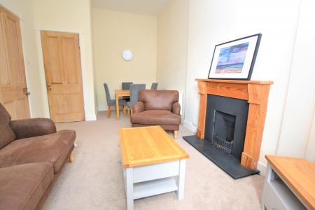2 bedroom Flat to let in Dean Park Street, Stockbridge, Edinburgh, EH4