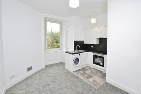 1 bedroom Flat to let in Wardlaw Terrace, Edinburgh, EH11