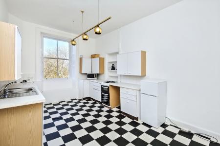 2 bedroom Flat for sale in 26 3f3 Marchmont Crescent, Edinburgh, EH9 1HG