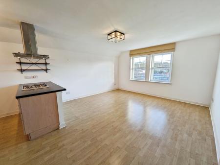 2 bedroom Flat to let in Cameron Toll Lade, Newington, Edinburgh, EH16