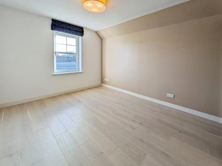 2 bedroom Flat to let in Cameron Toll Lade, Newington, Edinburgh, EH16