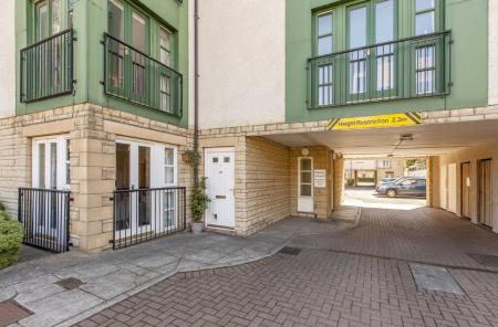 2 bedroom Flat for sale in 4B Warriston Road, EH3 5LQ