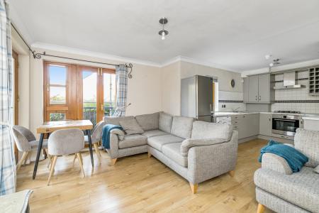 2 bedroom Flat for sale in 4B Warriston Road, EH3 5LQ