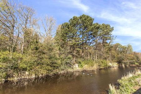 2 bedroom Flat for sale in 4B Warriston Road, EH3 5LQ