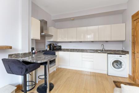 2 bedroom Flat for sale in 89/2 Henderson Street, Leith, Edinburgh