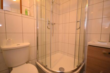 1 bedroom Flat to let in Viewcraig Gardens, Edinburgh, EH8