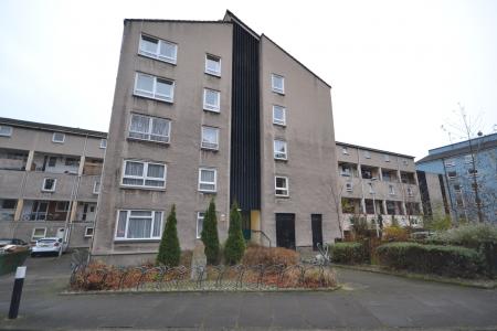 1 bedroom Flat to let in Viewcraig Gardens, Edinburgh, EH8