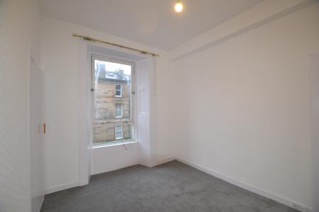 1 bedroom Flat to let in Oxford Street, Edinburgh, EH8