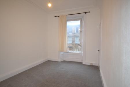 1 bedroom Flat to let in Oxford Street, Edinburgh, EH8