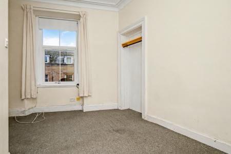 2 bedroom Flat for sale in 49 4 North Junction Street, Edinburgh, EH6 6HS