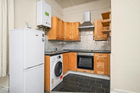 2 bedroom Flat for sale in 49 4 North Junction Street, Edinburgh, EH6 6HS