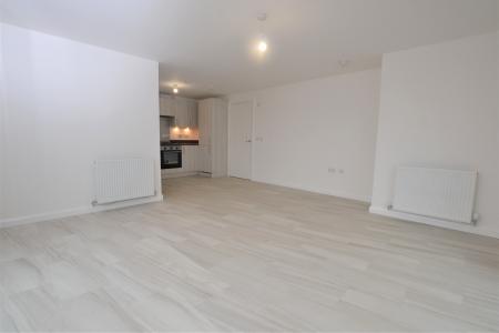 2 bedroom Flat to let in St. Aidens Road, Edinburgh, EH16