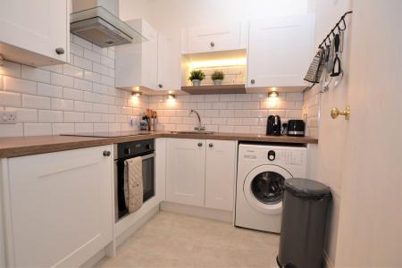 1 bedroom Flat to let in Balfour Street, Leith, Edinburgh, EH6