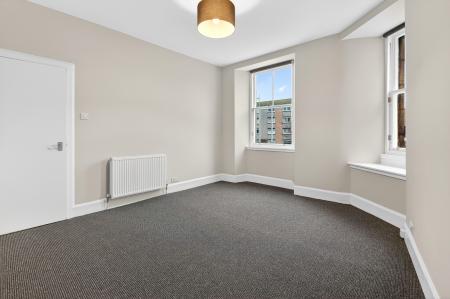 2 bedroom Flat for sale in 2/1 Bridge Street, Portobello, Edinburgh, EH15 1DB