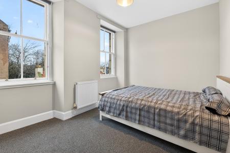 2 bedroom Flat for sale in 2/1 Bridge Street, Portobello, Edinburgh, EH15 1DB