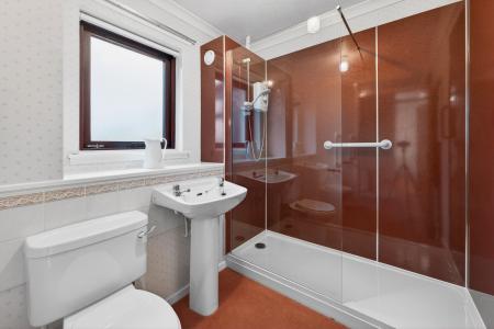 1 bedroom Semi-detached bungalow for sale in Newbyres Crescent, Gorebridge, EH23