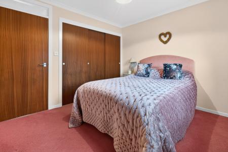 1 bedroom Semi-detached bungalow for sale in Newbyres Crescent, Gorebridge, EH23