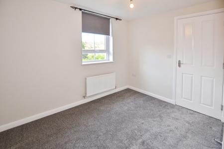2 bedroom Flat to let in Rowberry Walk, Prestonpans, EH32