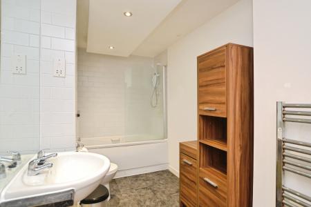 2 bedroom Flat to let in Kirk Brae, Liberton, Edinburgh, EH16