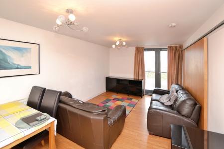 2 bedroom Flat to let in Kirk Brae, Liberton, Edinburgh, EH16