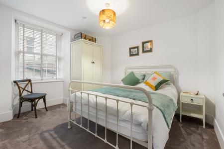 4 bedroom Mews house for sale in 1 Rothesay Mews, Edinburgh, EH3 7SG