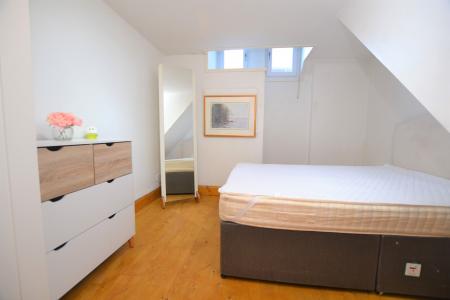 1 bedroom Flat to let in Dalmeny Street, Leith, Edinburgh, EH6