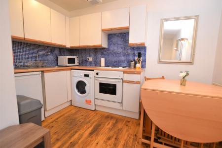 1 bedroom Flat to let in Dalmeny Street, Leith, Edinburgh, EH6