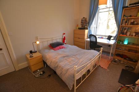 5 bedroom Flat to let in Bruntsfield Place, Bruntsfield, Edinburgh, EH10