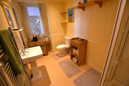 5 bedroom Flat to let in Bruntsfield Place, Bruntsfield, Edinburgh, EH10