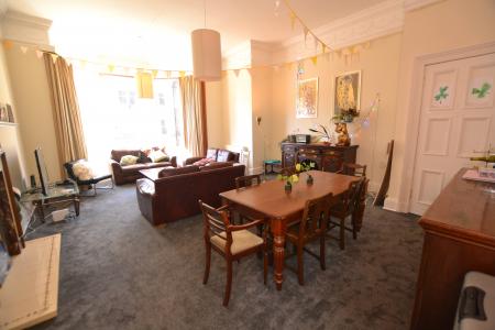 5 bedroom Flat to let in Bruntsfield Place, Bruntsfield, Edinburgh, EH10