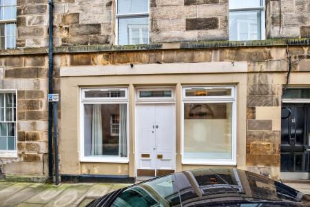 3 bedroom Flat for sale in 10 Dean Street, Stockbridge, EH4 1LW