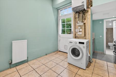 1 bedroom Flat for sale in Raeburn Street, Stockbridge, Edinburgh, EH4