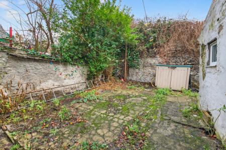 1 bedroom Flat for sale in Raeburn Street, Stockbridge, Edinburgh, EH4