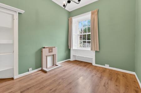 1 bedroom Flat for sale in Raeburn Street, Stockbridge, Edinburgh, EH4