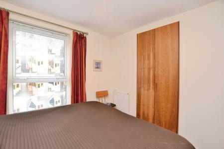 2 bedroom Flat to let in Holyrood Road, Edinburgh, EH8