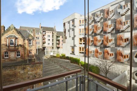 2 bedroom Flat to let in Holyrood Road, Edinburgh, EH8