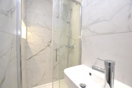 1 bedroom Flat to let in 2f2