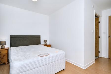 2 bedroom Flat to let in Lochend Park View, Lochend, Edinburgh, EH7