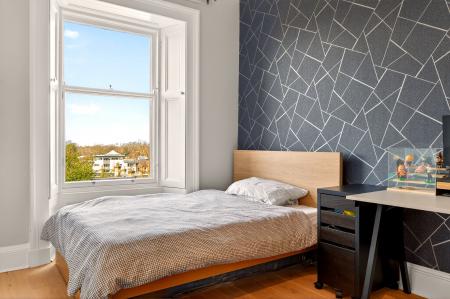 3 bedroom Flat for sale in 27 (2F) Douglas Crescent , Edinburgh, West End, EH12 5BA