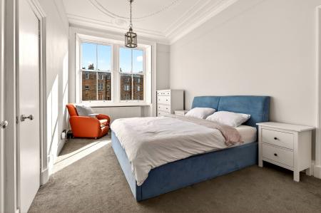 3 bedroom Flat for sale in 27 (2F) Douglas Crescent , Edinburgh, West End, EH12 5BA