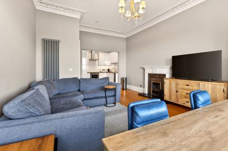 3 bedroom Flat for sale in 27 (2F) Douglas Crescent , Edinburgh, West End, EH12 5BA