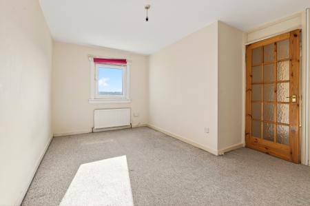 4 bedroom End of terrace house for sale in 31 Cotlaws. Kirkliston, EH29 9DR